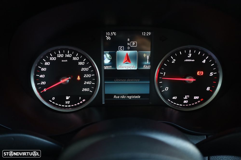 Mercedes-Benz C 220 d Avantgarde - 48