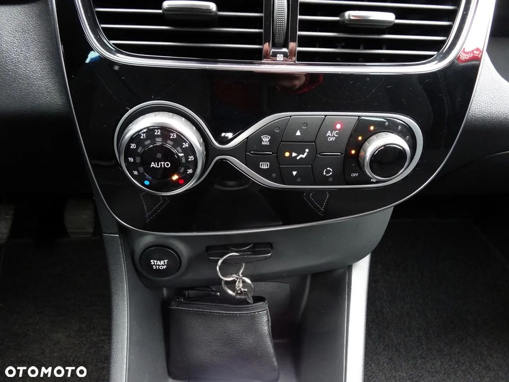 Renault Clio 0.9 TCe Limited - 27