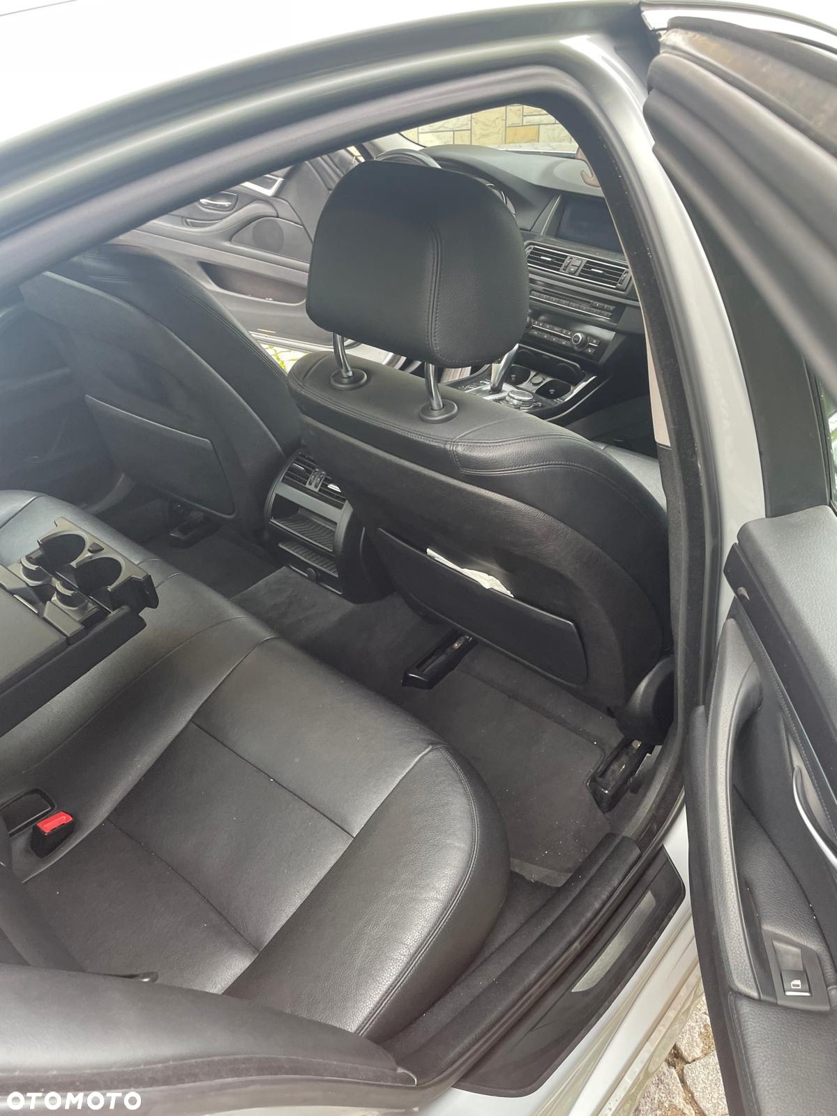 BMW Seria 5 520d - 8