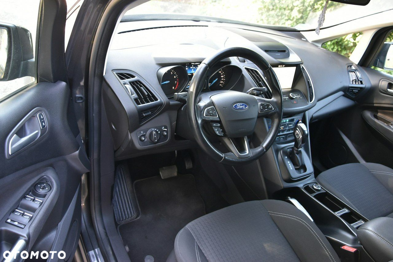 Ford Grand C-MAX - 14
