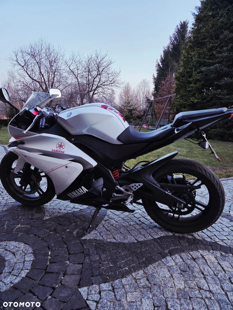 Yamaha YZF - 5