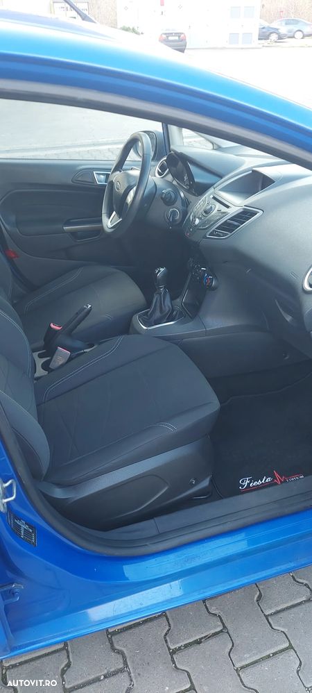 Ford Fiesta 1.25 Trend - 13
