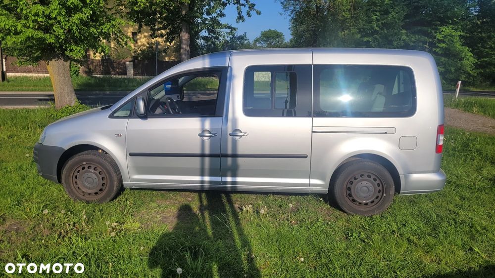 Volkswagen Caddy Maxi 1.6 Life - 24