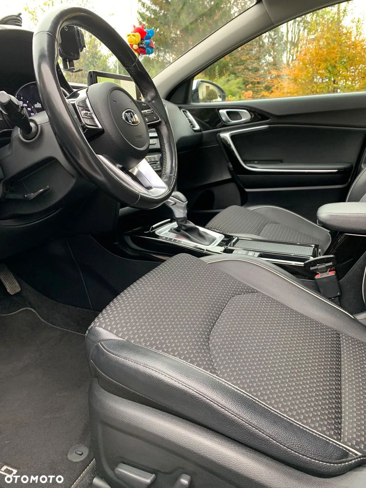Kia Ceed 1.6 GDI PHEV Business Line DCT - 28