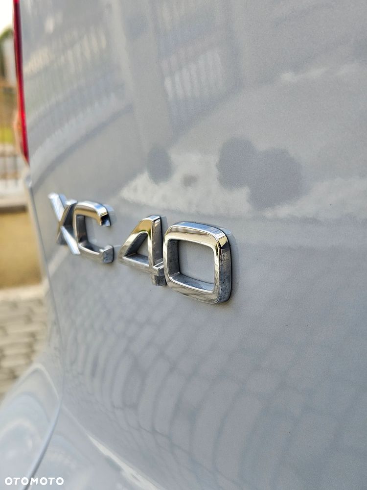 Volvo XC 40 T4 Geartronic Inscription - 11