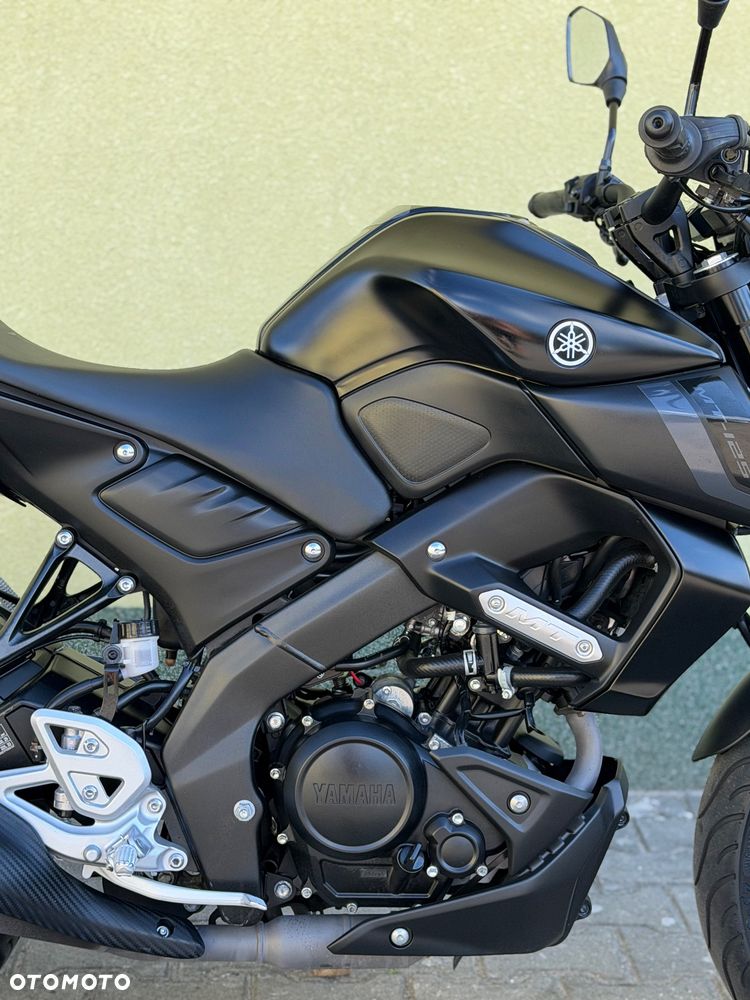 Yamaha MT - 8