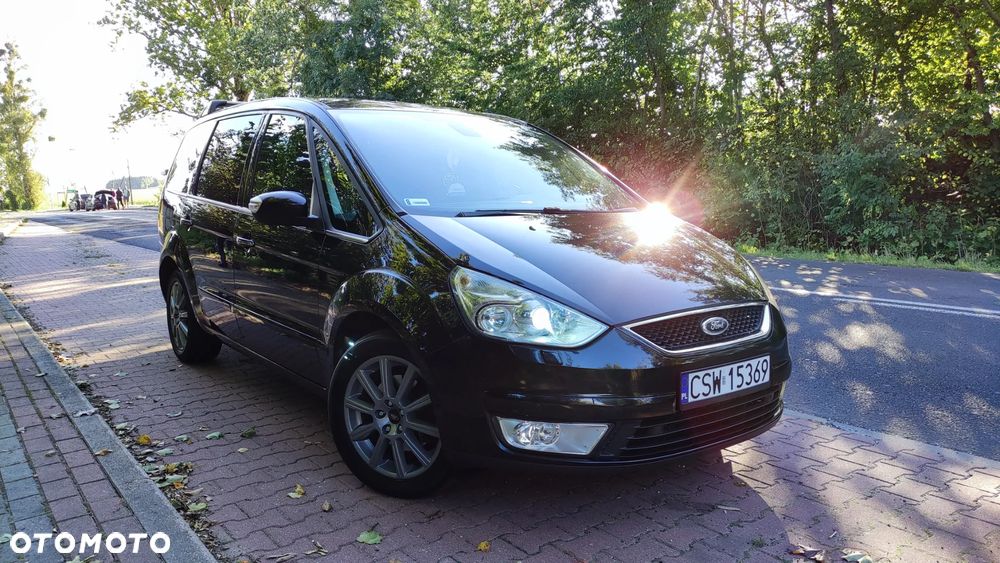 Ford Galaxy 2.0 TDCi Ghia - 35