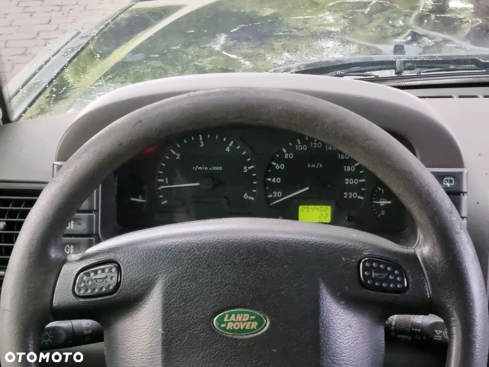 Land Rover Discovery - 17
