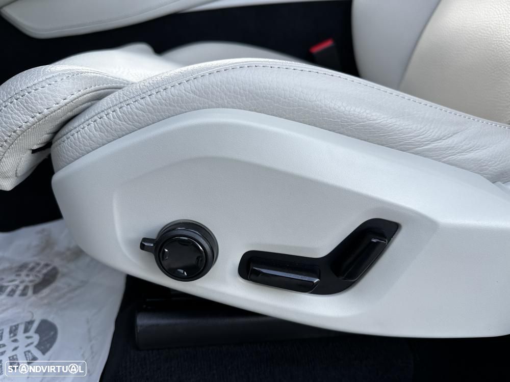 Volvo XC 90 2.0 T8 PHEV Plus Bright AWD - 18