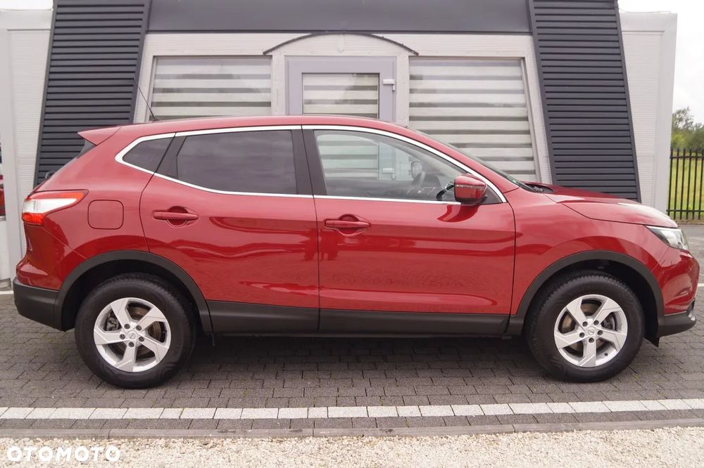 Nissan Qashqai - 2