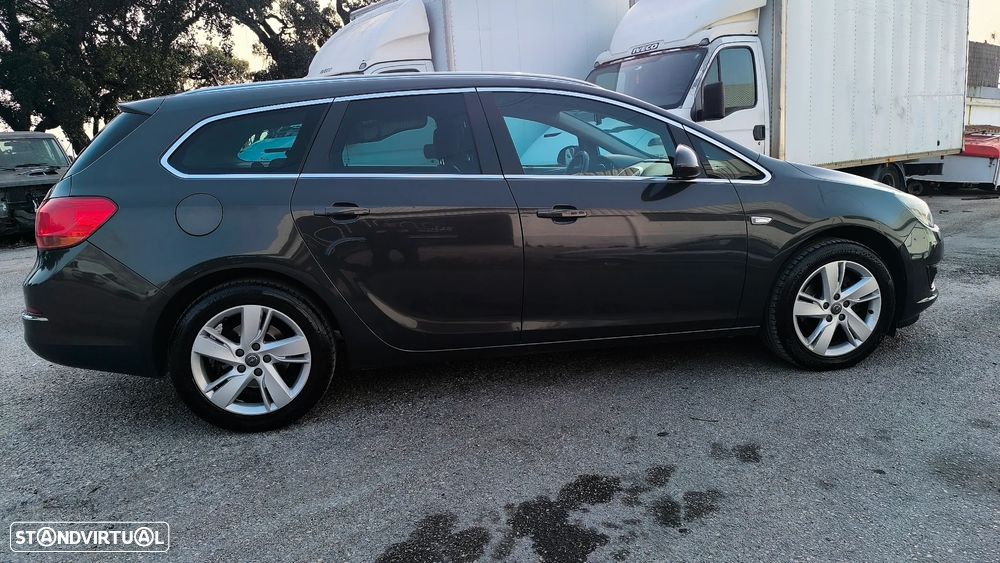 Opel Astra Sports Tourer 1.6 CDTi Cosmo S/S - 31