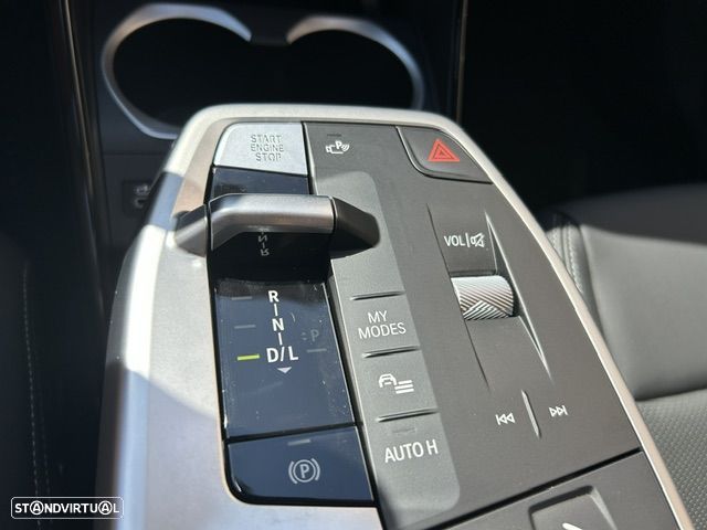 BMW X1 sDrive18i xLine - 11