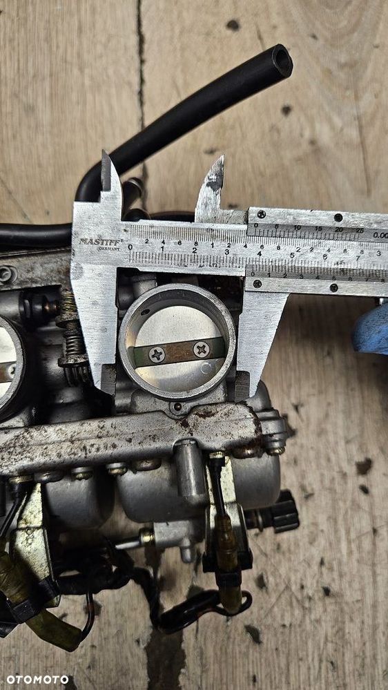 Gaźnik gaźniki Kawasaki ZR-7 - 15