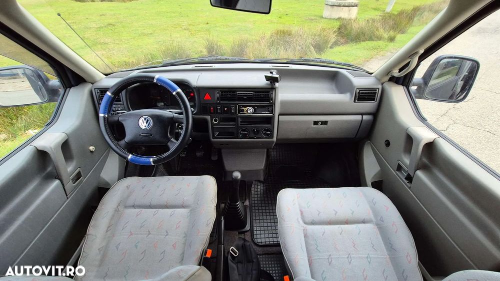 Volkswagen Transporter - 21