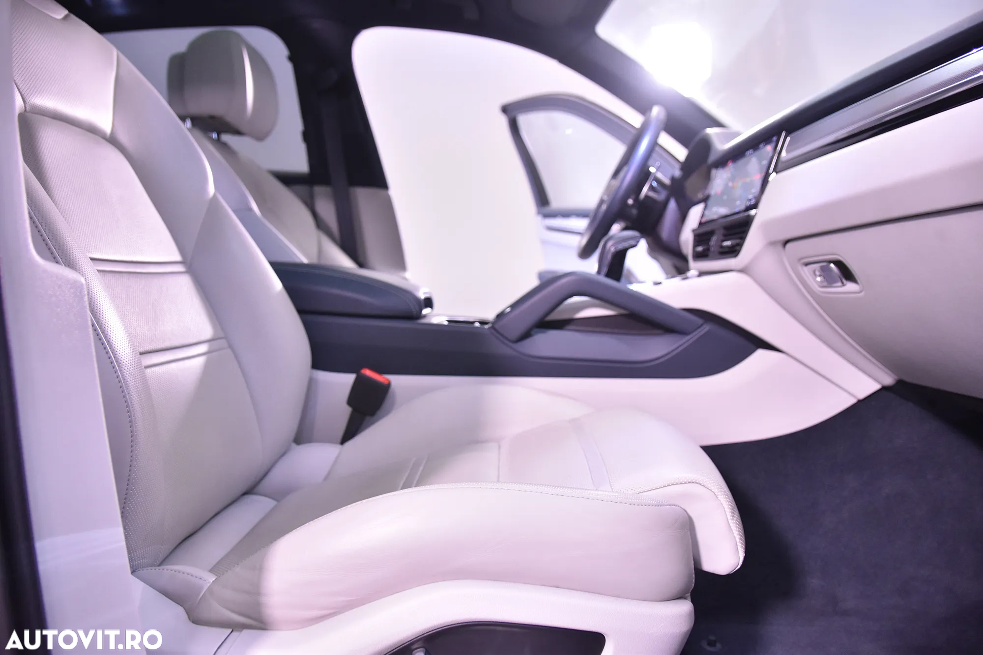 Porsche Cayenne E-Hybrid Tiptronic S - 11