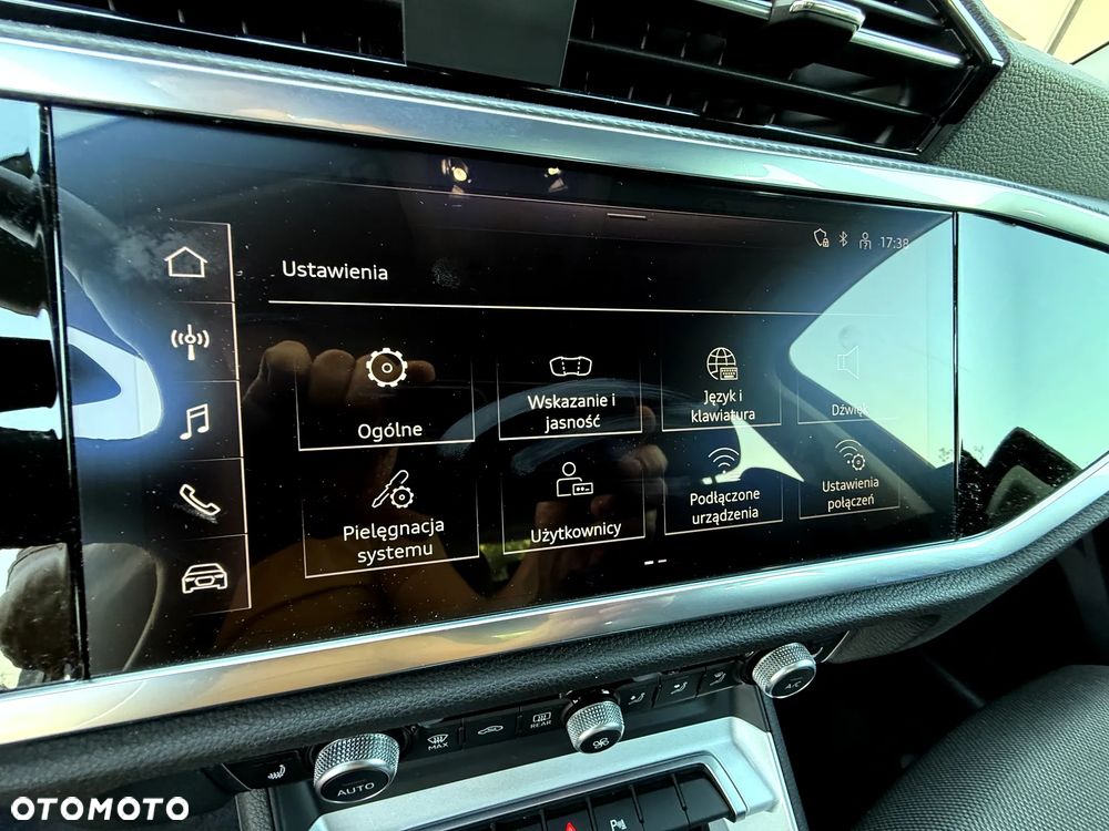 Audi Q3 35 TFSI S tronic - 32