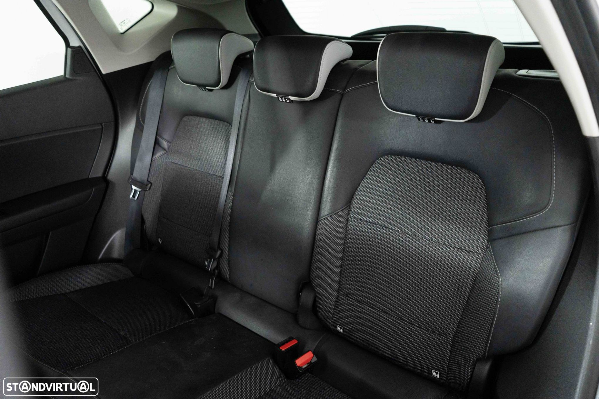 Renault Captur 1.0 TCe Exclusive - 9