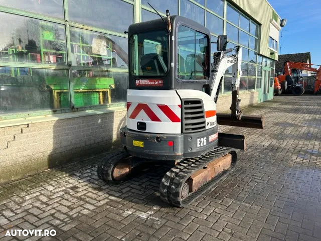 Bobcat E 26 EM - 13
