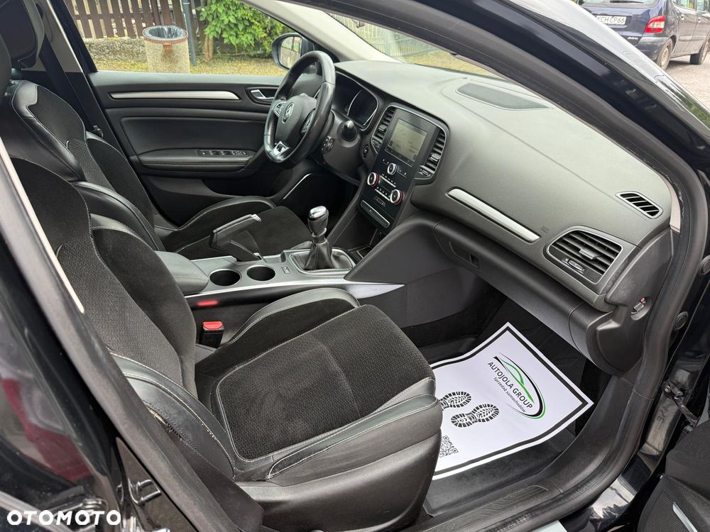 Renault Megane 1.6 SCe Intens - 16