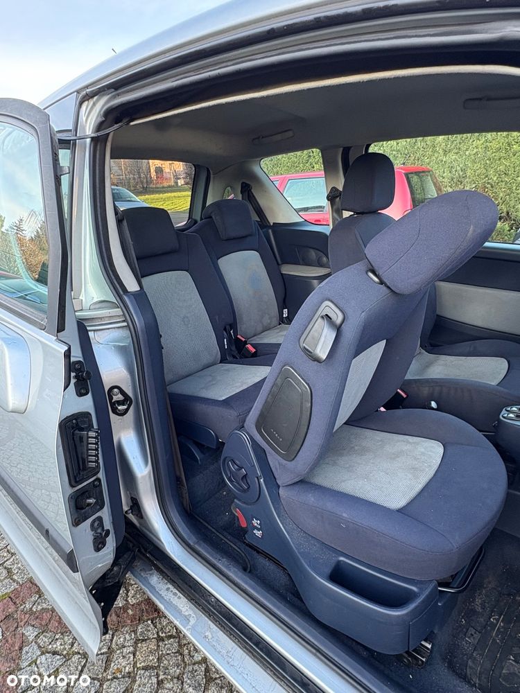 Peugeot 1007 75 Premium - 18