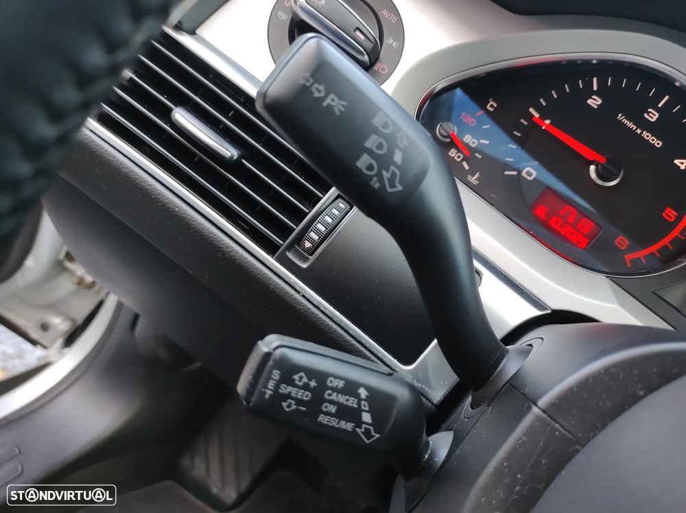 Audi A6 Avant 2.0 TDI S-Line - 27