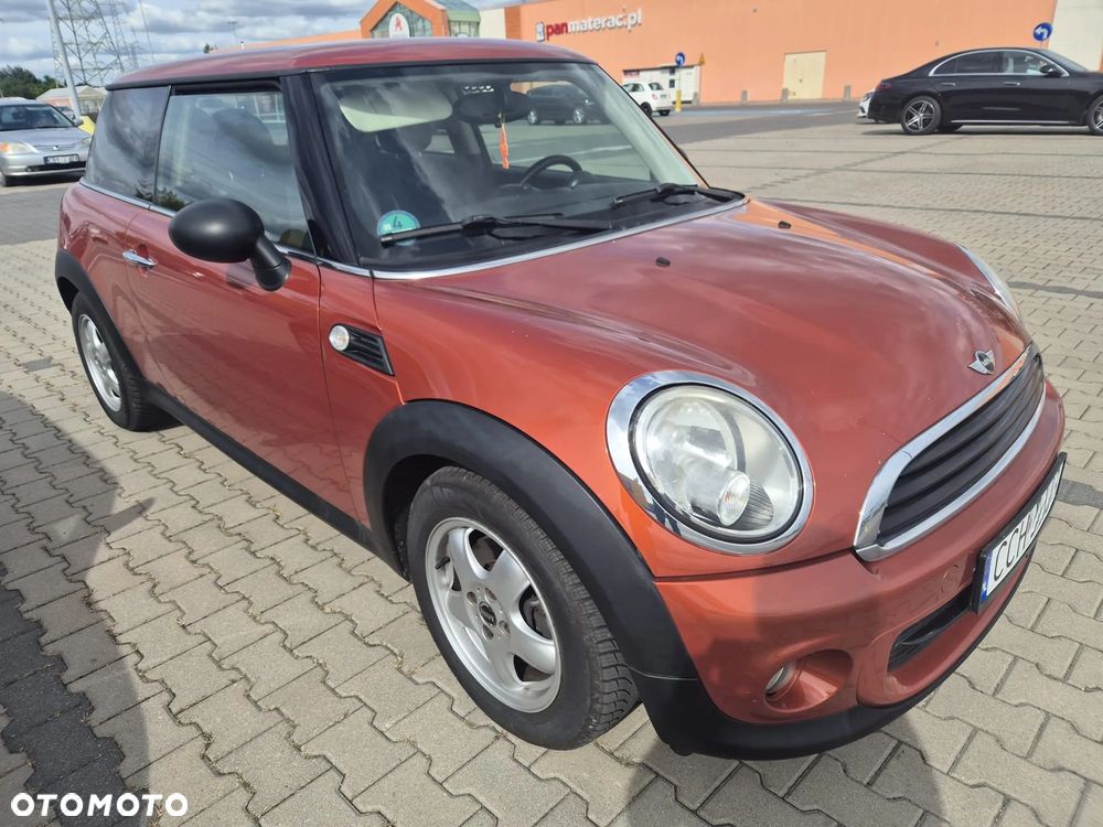 MINI ONE - 10