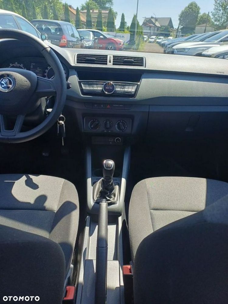 Skoda Fabia 1.0 MPI Active - 17