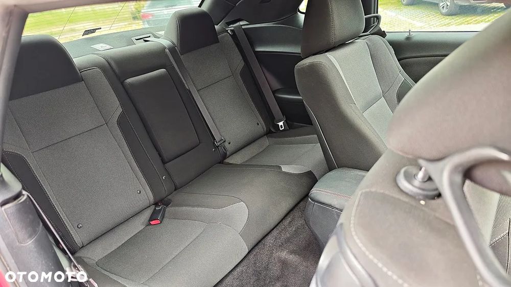 Dodge Challenger 3.6 SXT Plus - 16