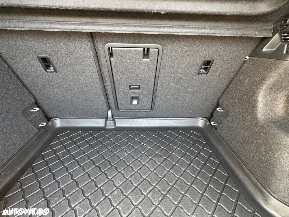 Volkswagen ID.4 77 kWh Life Pro Performance - 33