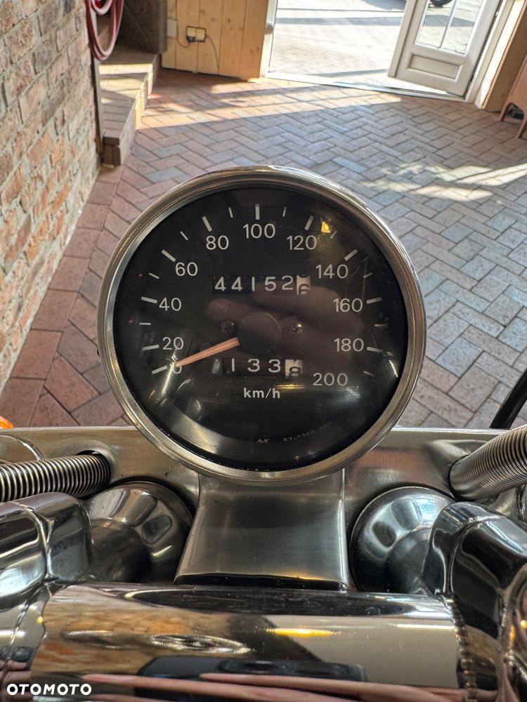 Suzuki Intruder - 28