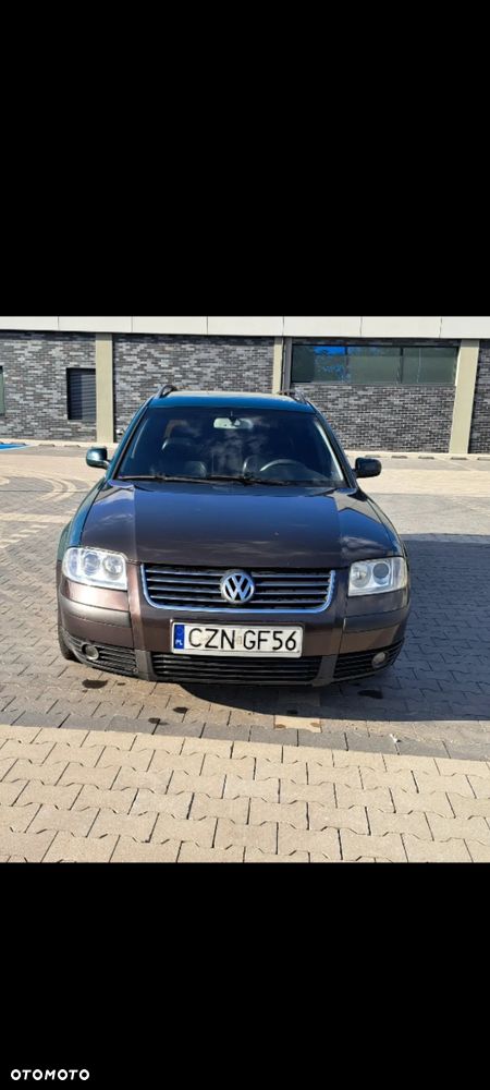 Volkswagen Passat 2.0 Comfortline Family - 4
