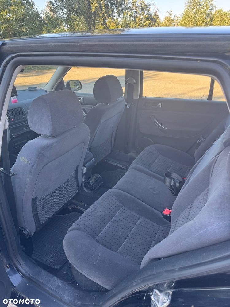 Volkswagen Golf 1.6 Highline - 5
