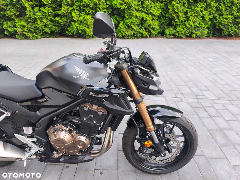 Honda CB - 11