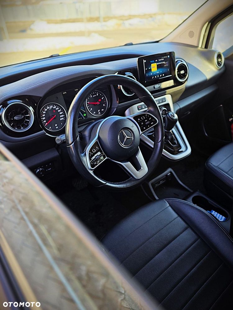 Mercedes-Benz Klasa T 180 d Progressive - 19