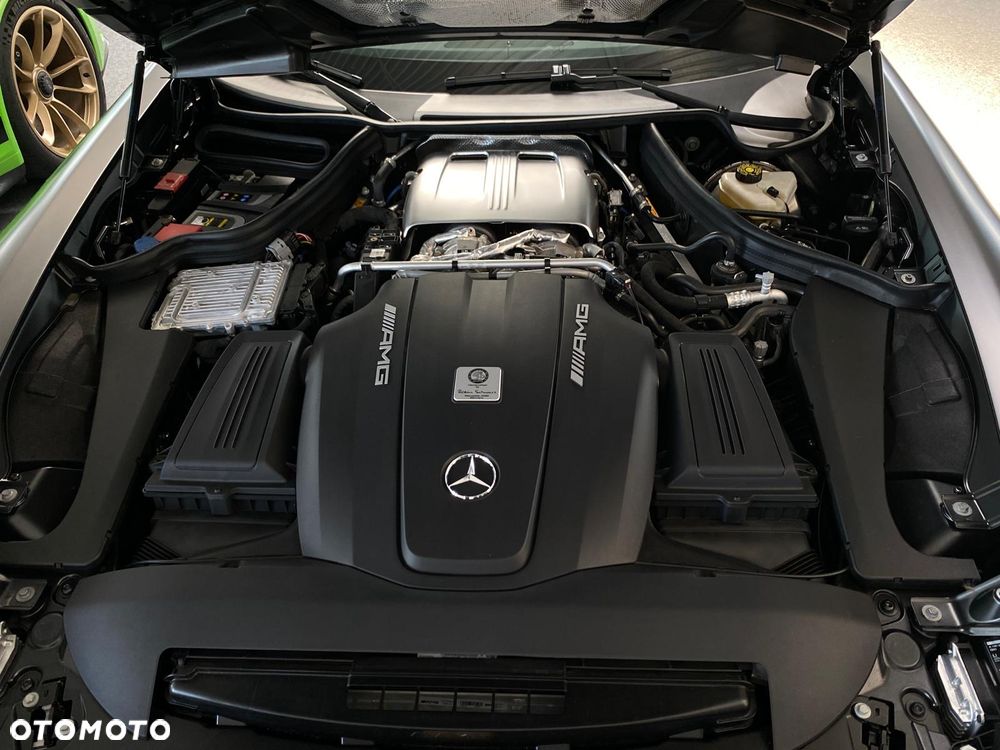 Mercedes-Benz AMG GT - 2