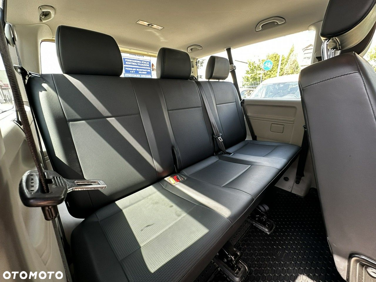 Volkswagen Caravelle 6.1 2.0 TDI L2 Highline DSG - 12
