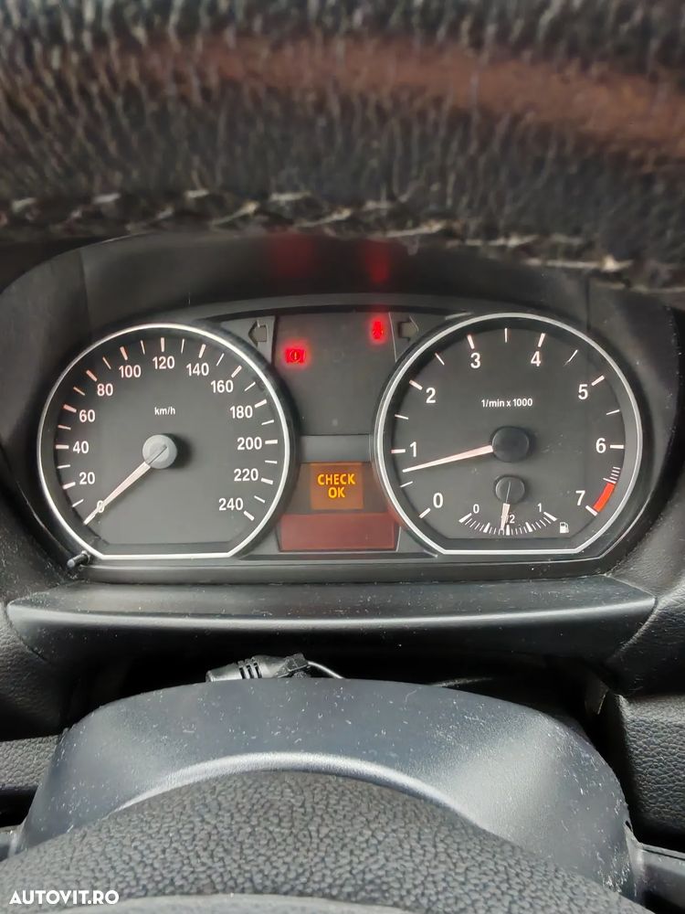 BMW Seria 1 116i - 15