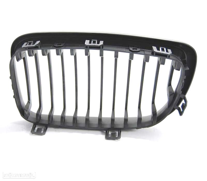 GRELHAS FRONTAIS BMW E81 E87 E82 E88 LOOK M PERFORMANCE PRETO BRILHANTE - 4