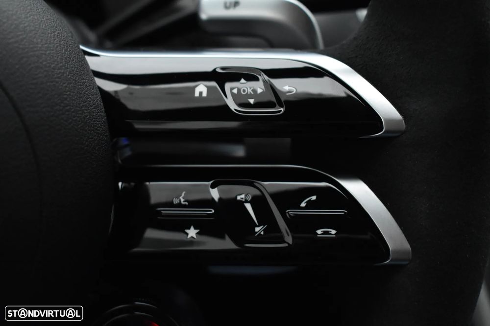 Mercedes-Benz C 63 AMG S E Performance Speedshift MCT9G Série Especial - 37