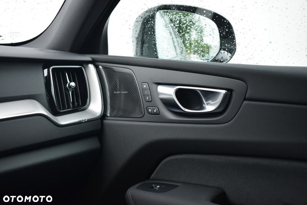 Volvo XC 60 - 16