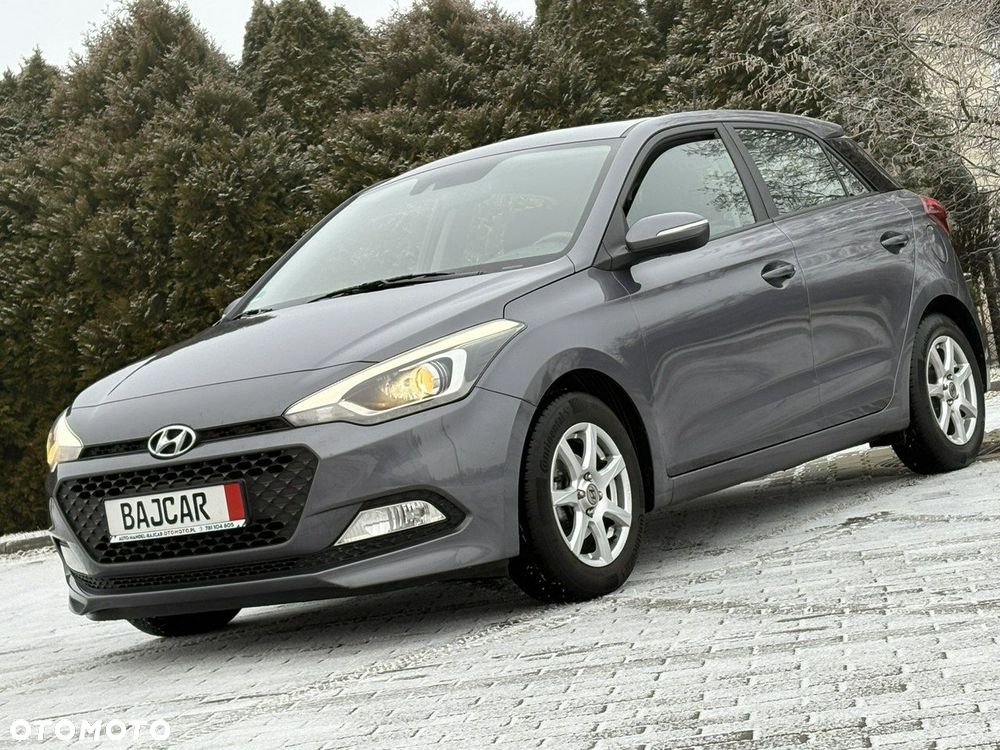 Hyundai i20 1.2 YES Gold - 3