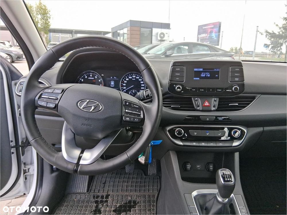 Hyundai i30 - 13