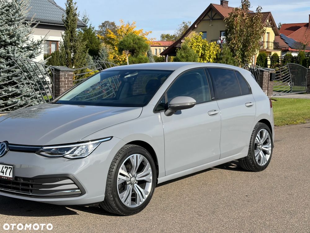 Volkswagen Golf - 25