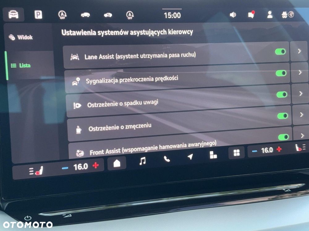 Skoda Octavia 1.5 TSI mHEV Selection DSG - 36