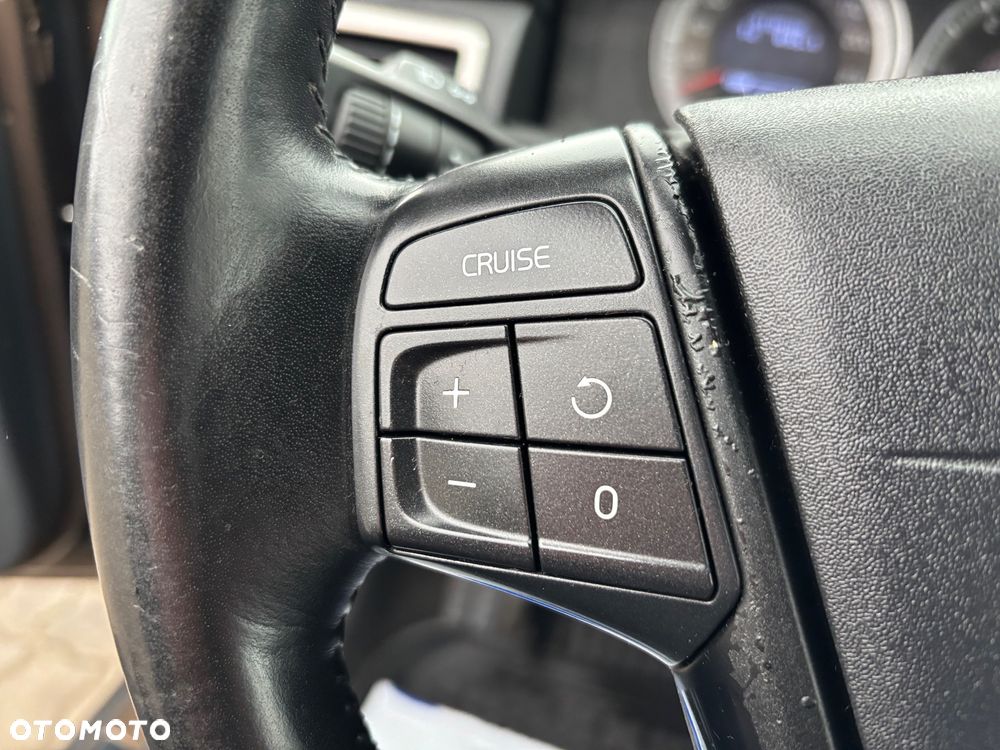 Volvo XC 70 D5 AWD Edition Pro - 24