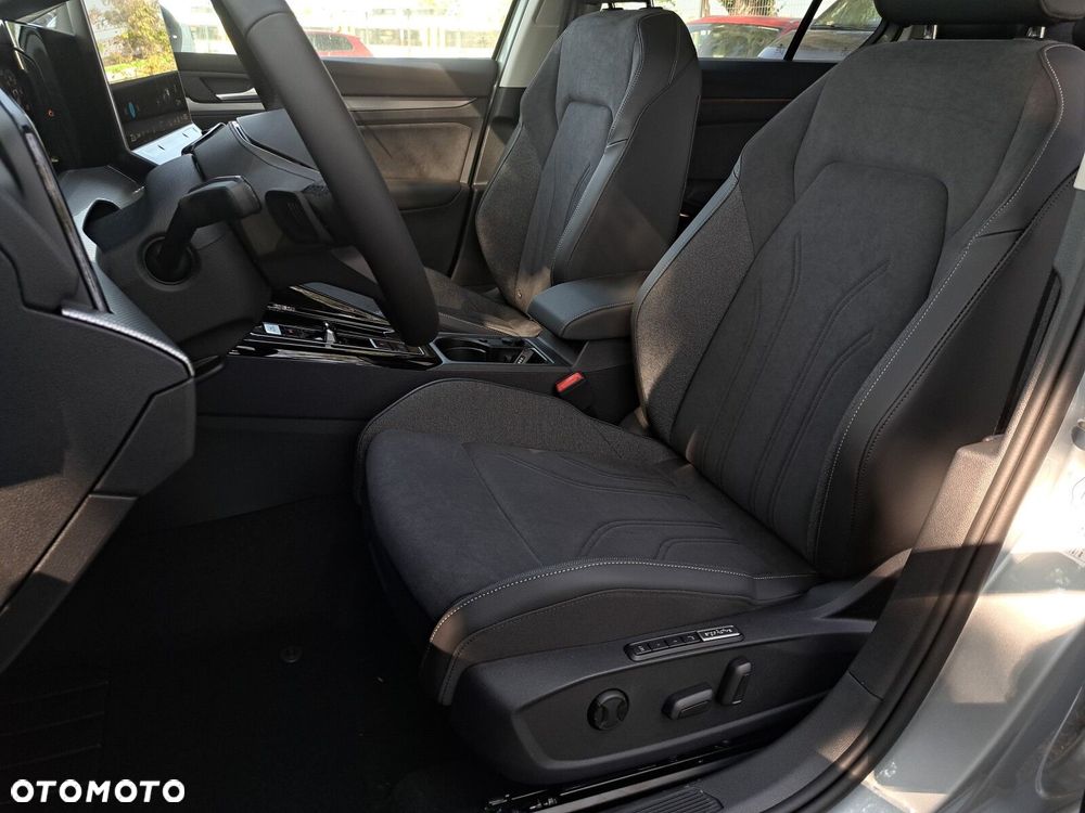 Volkswagen Golf - 9
