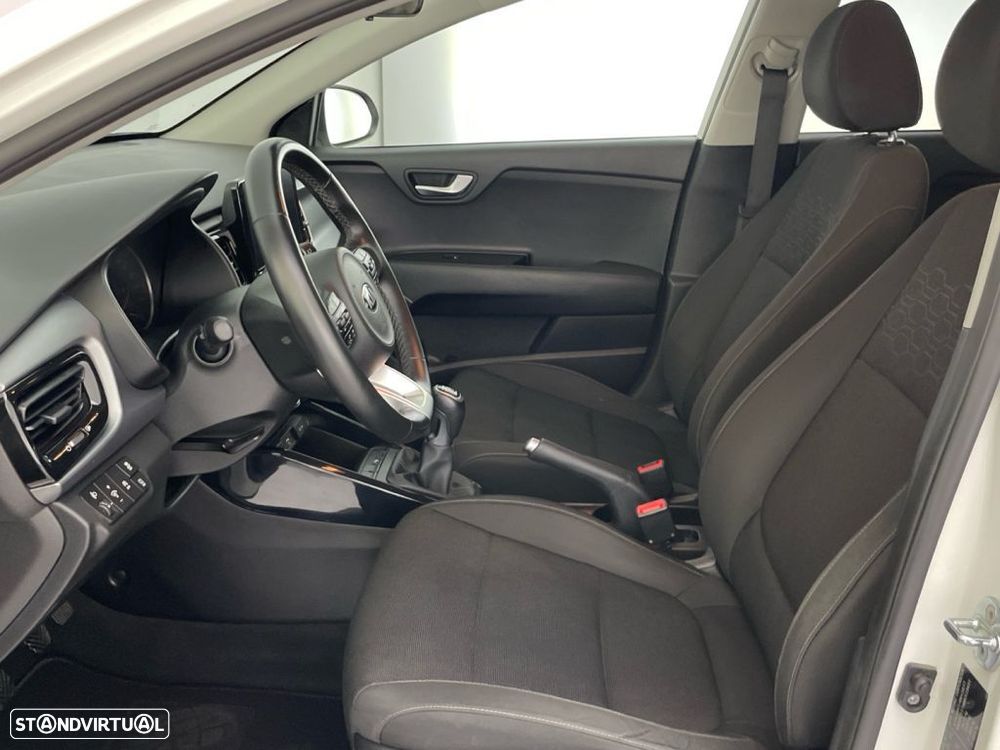 Kia Rio 1.0 T-GDi Drive — fotografia 11