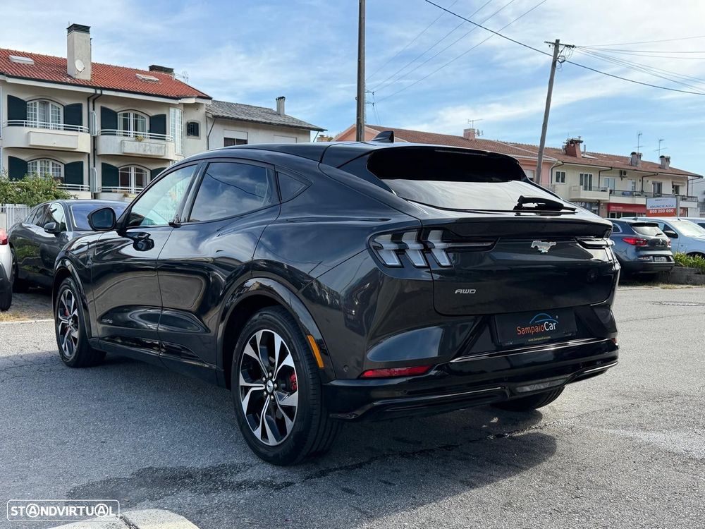 Ford Mustang Mach-E 87 kWh Premium AWD - 8