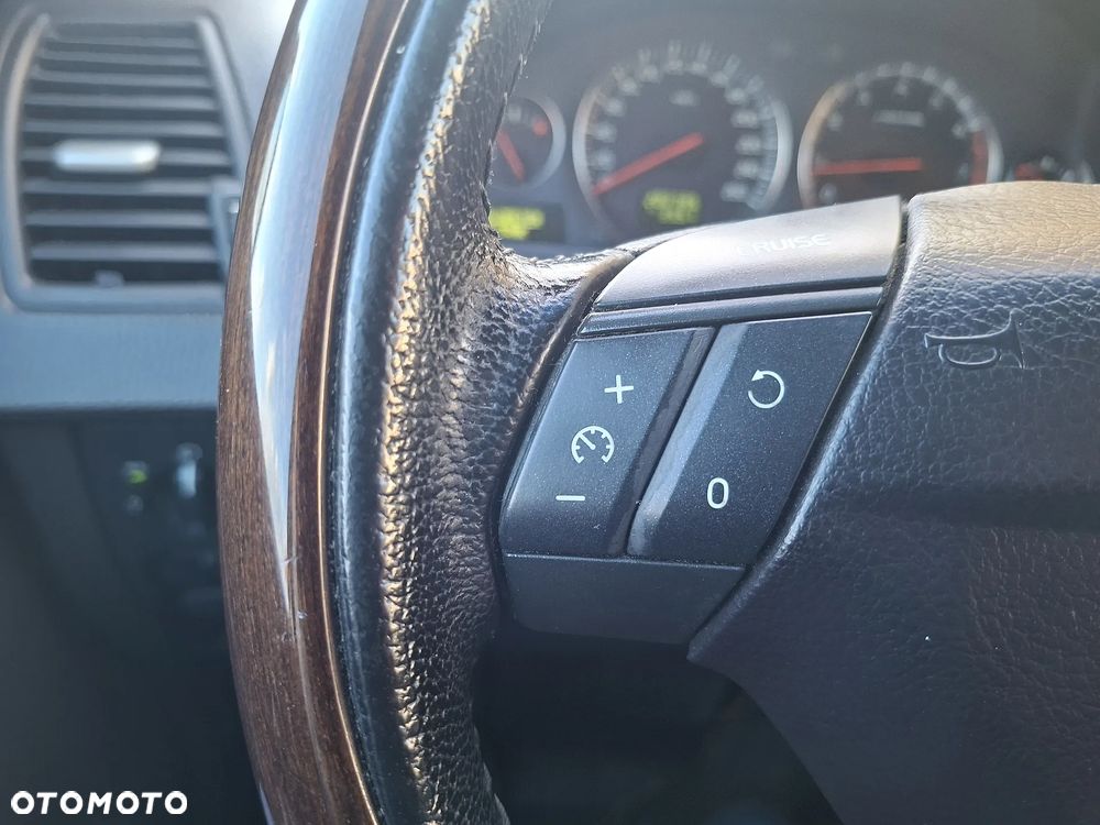 Volvo XC 90 V8 Executive - 10