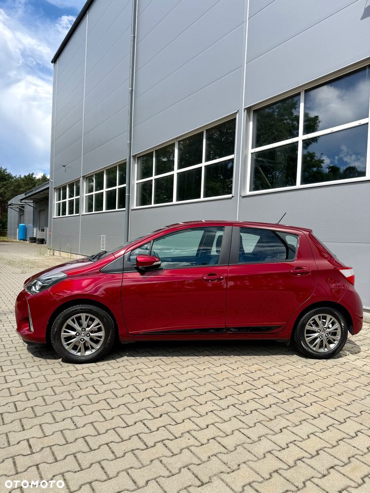 Toyota Yaris 1.5 Dynamic - 3
